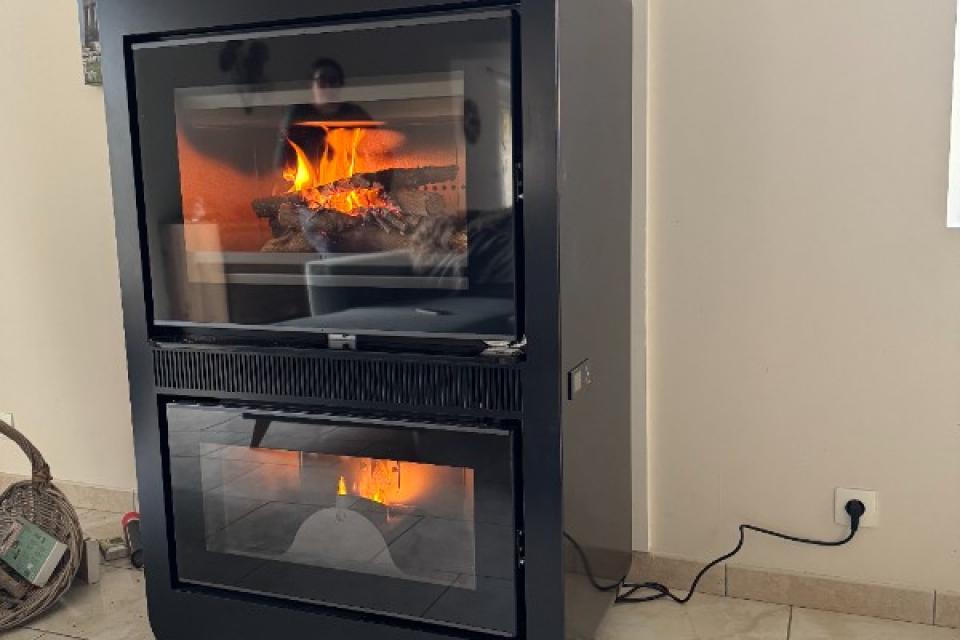 Découvrez le poêle mixte qui change tout ! Le Ungaro Combo Air